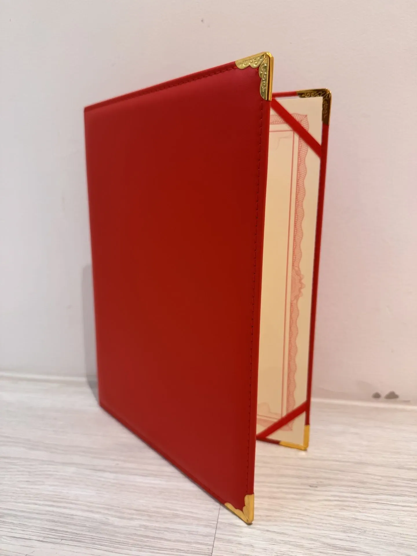 C01 - A4 合約簿 / 證書套 / 獎狀套 (PU- 紅色小金角雙面) (滿$300免費送貨) 最後3本