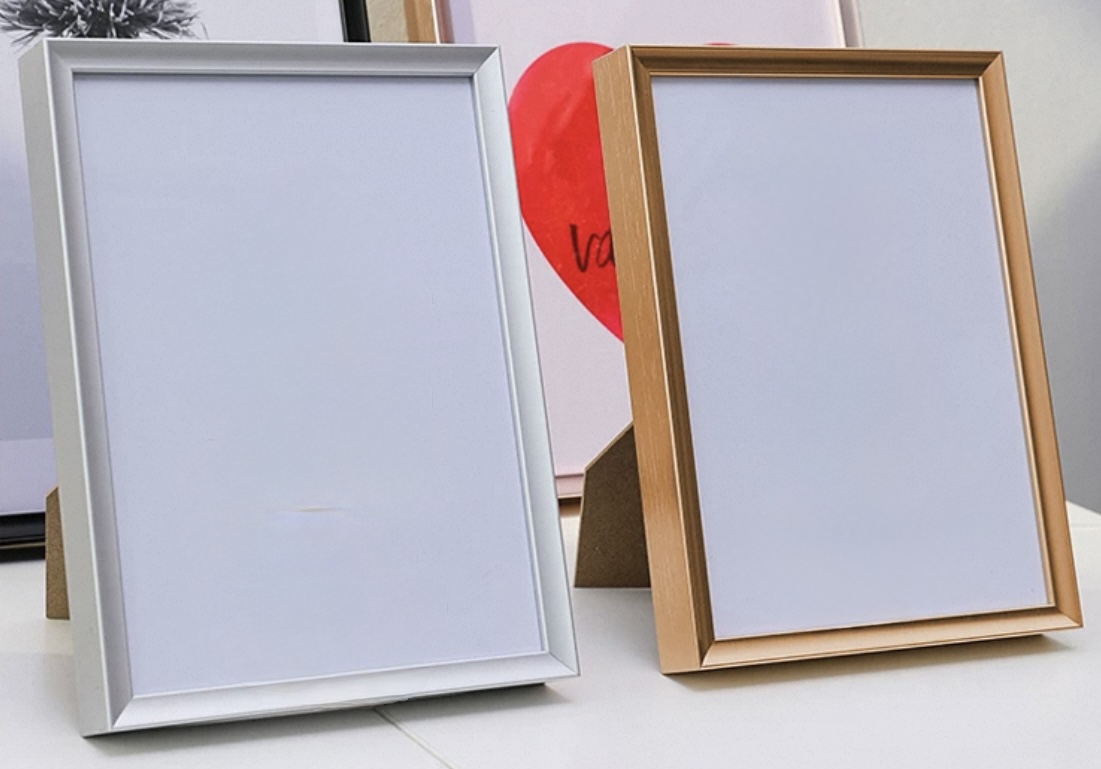 鋁合金證書架 (A4) (滿$300免費送貨)